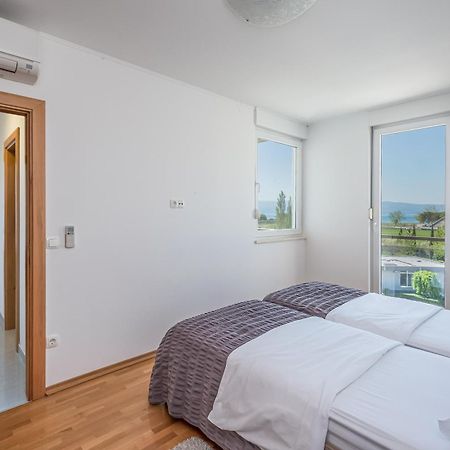 Ap 4+2 In One Of The Most Luxury Building In Omiš Oda fotoğraf