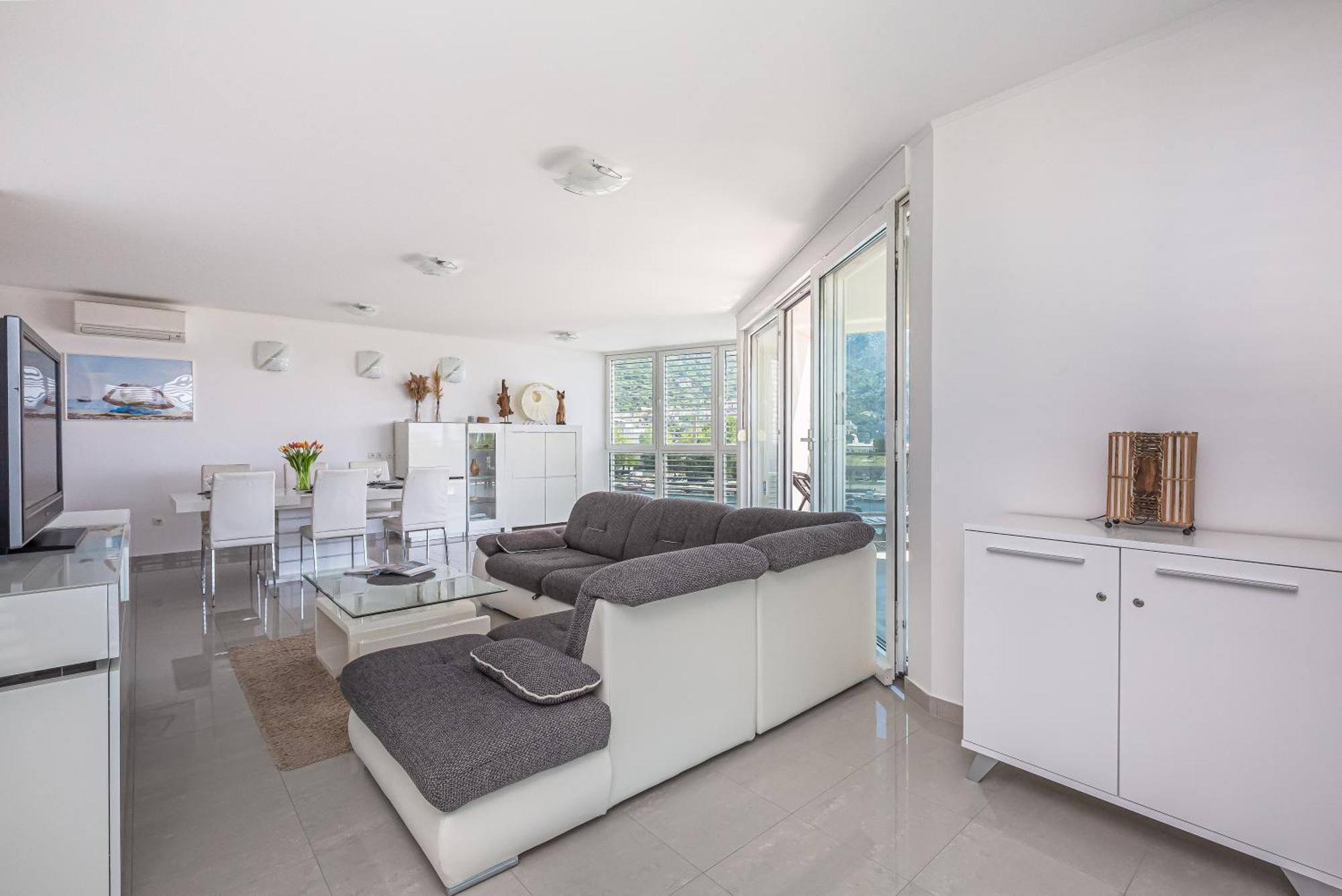 Ap 4+2 In One Of The Most Luxury Building In Omiš Oda fotoğraf