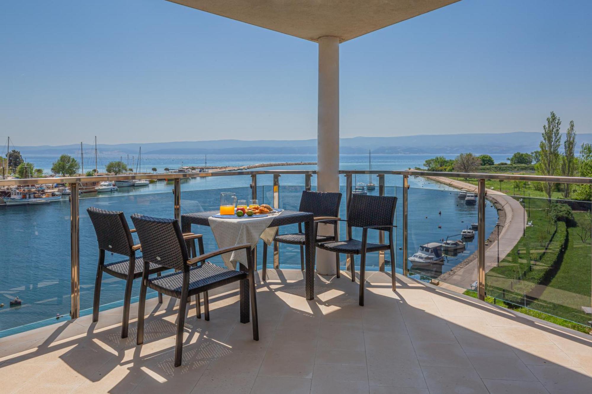 Ap 4+2 In One Of The Most Luxury Building In Omiš Oda fotoğraf